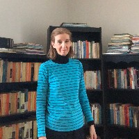 Photo of Pauline Dewan